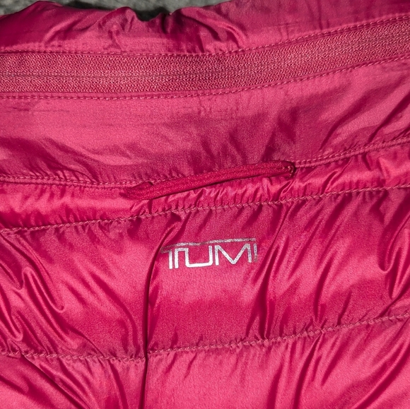 Tumi Clairmont Packable Travel Down Puffer Jacket Pink Women's Medium - Picture 9 of 11